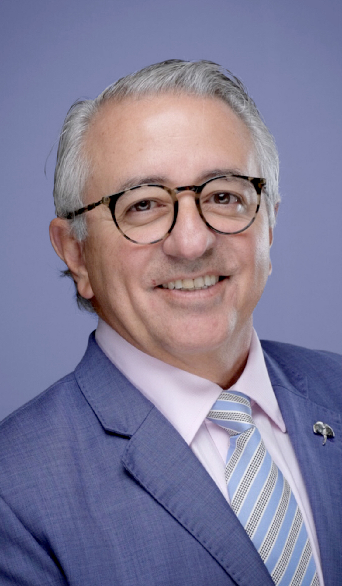 Presidente del Congreso SEUD Latinoamérica - Juan L. Salgado